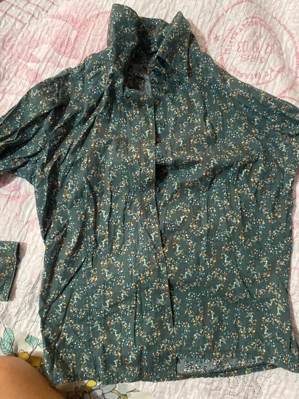 Desapego de blusas P e M - Foto 3