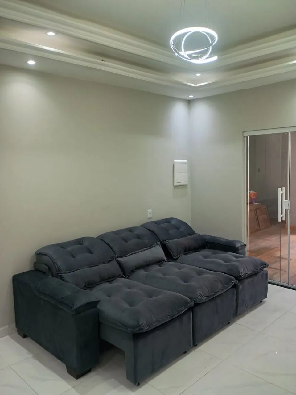 CONJUNTO DE SOFA RECLINÁVEL E RETRÁTIL  