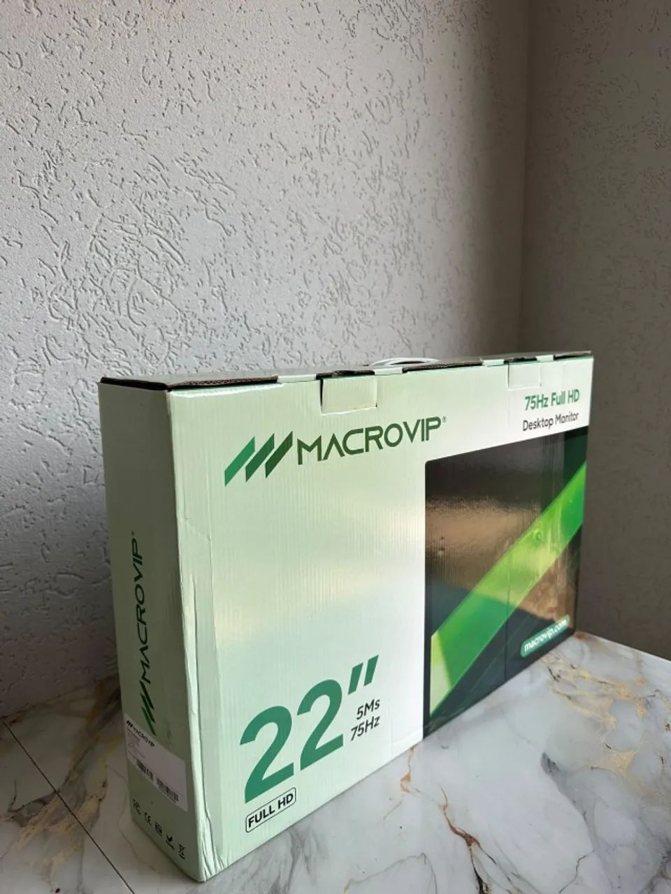 Monitor Macrovip de 22 polegadas (NOVO)