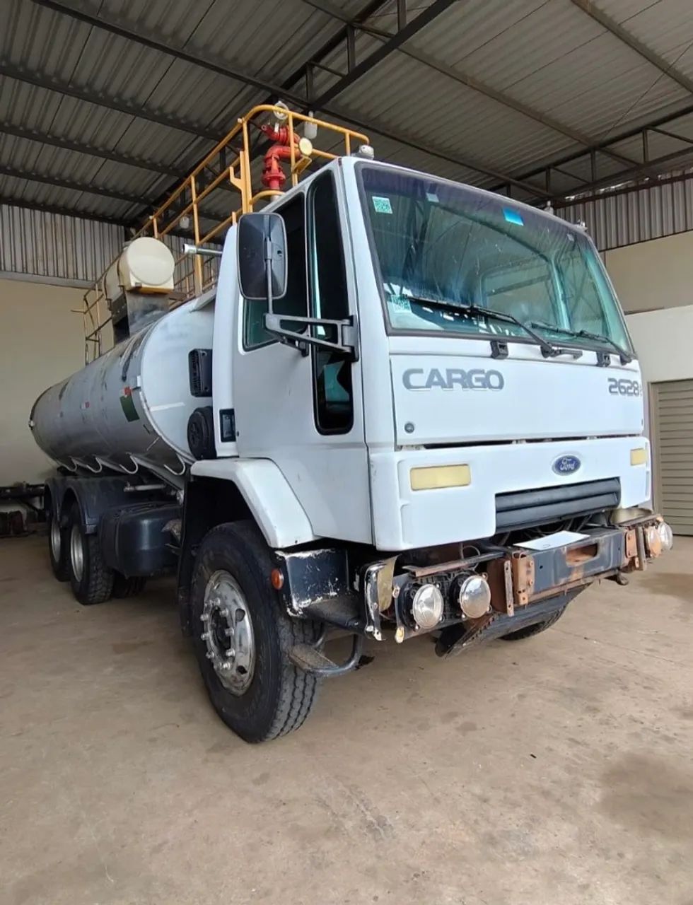 Ford cargo 2028E - Foto 2