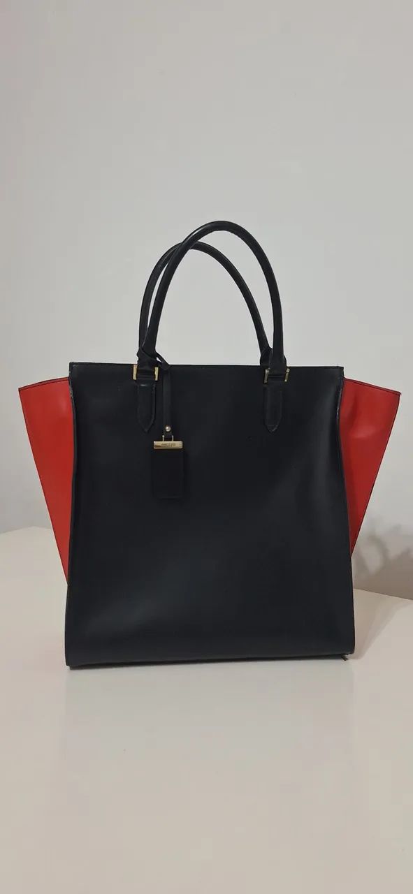 Bolsa Arezzo