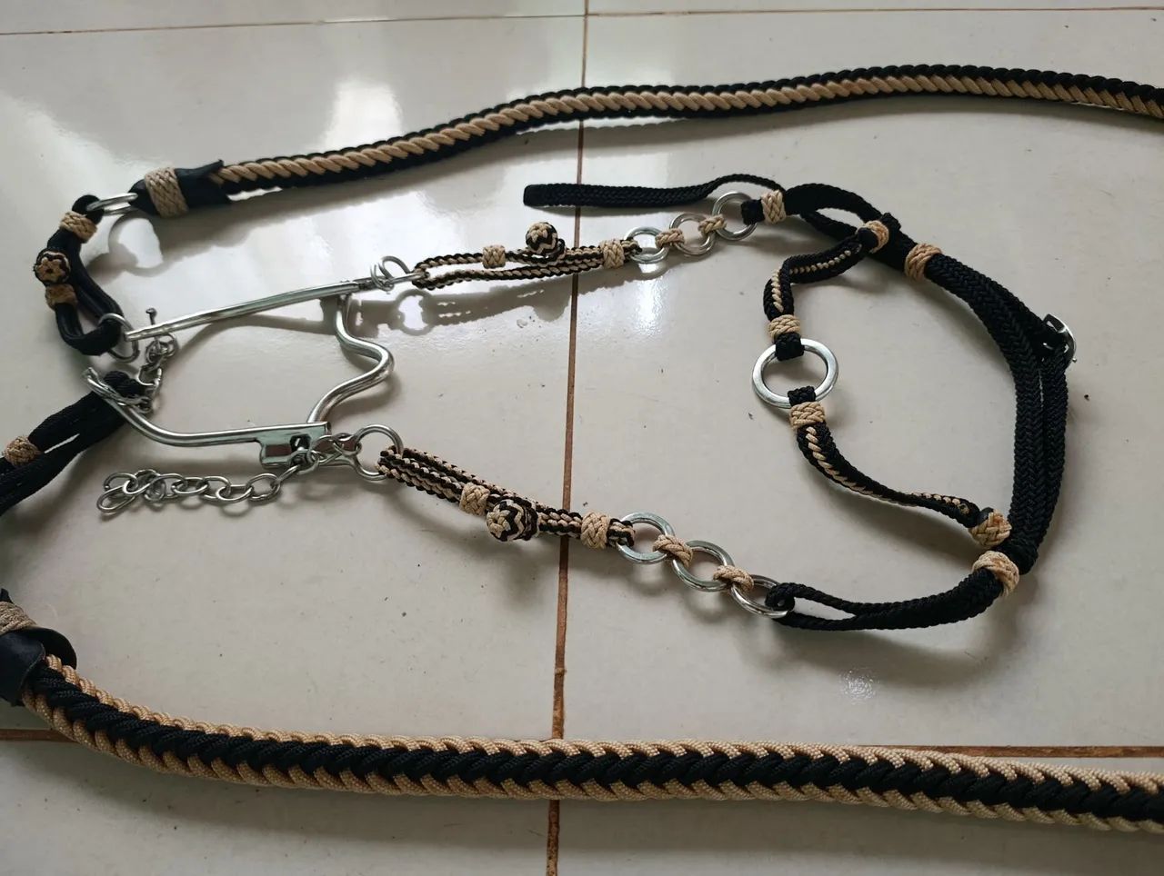Cabeçada + Freio + Rédea + Peiteira com argolas  - Foto 2