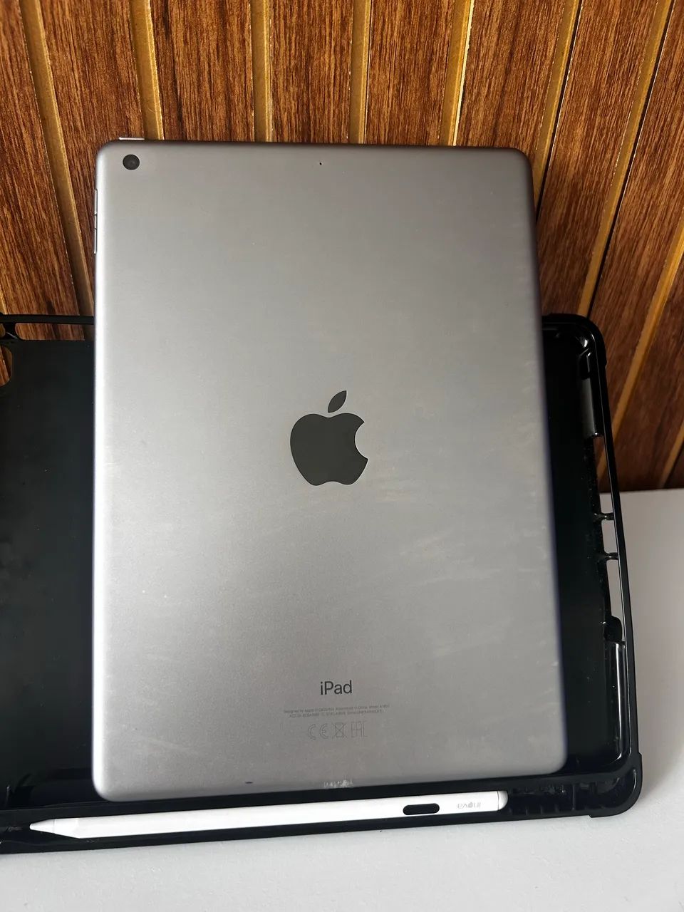 iPad 6 32GB Grafite - Com capa e caneta - Tablets e E-Readers