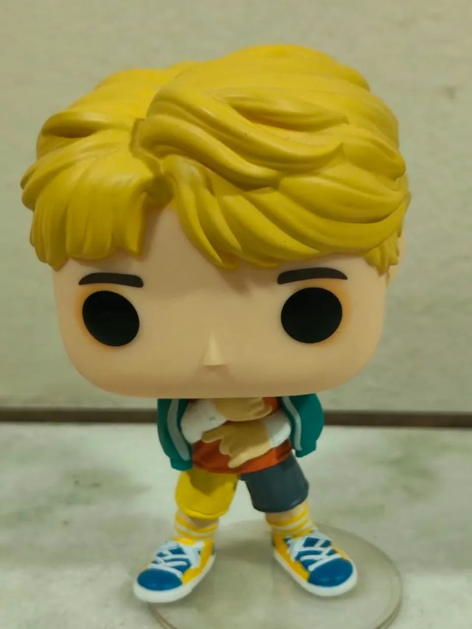 FUNKO POP BTS RM #106 ROCKS - COM CAIXA - COLECIONÁVEL - Foto 3