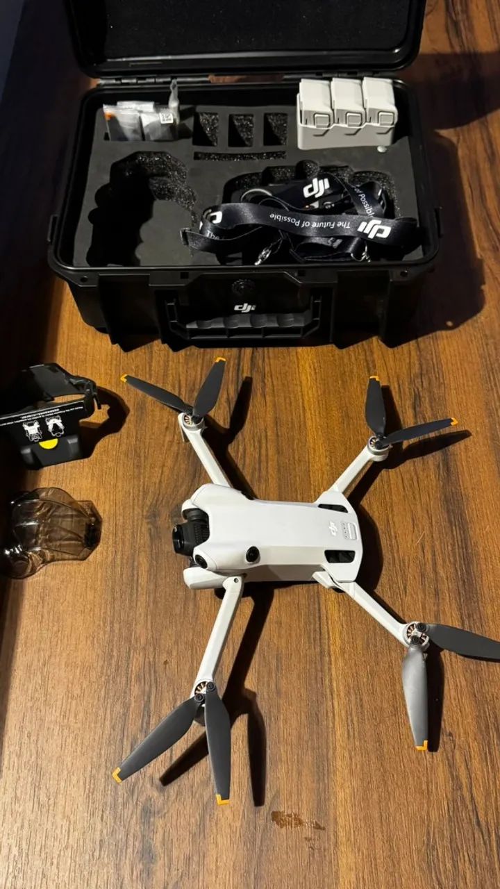 Drone Dji Mini 4 Pro Fly More Combo Rc2 + box - Foto 2