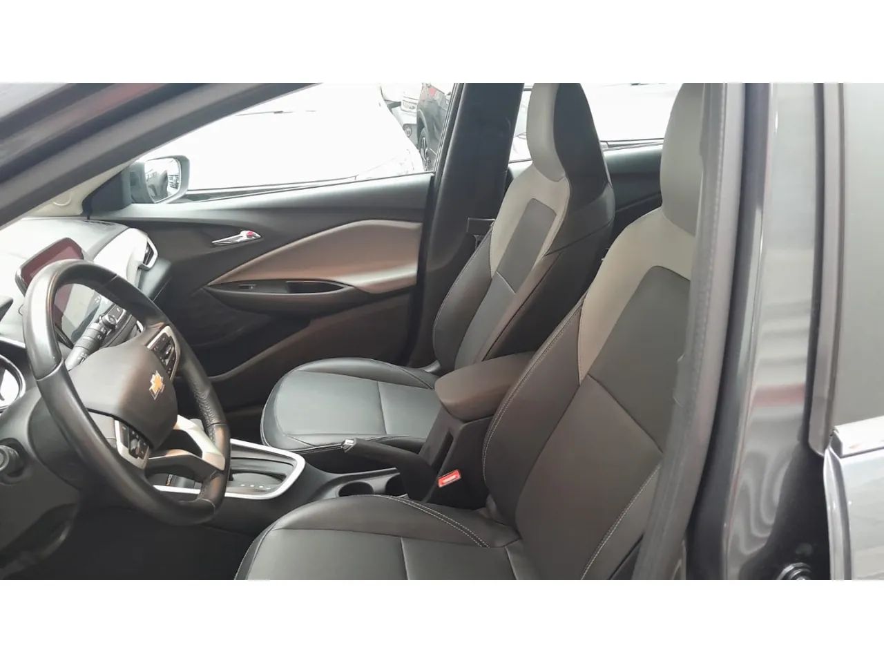 Chevrolet Onix Sedan Plus Premier 1.0 12V TB Flex Aut. 4P, foto 11 de 15