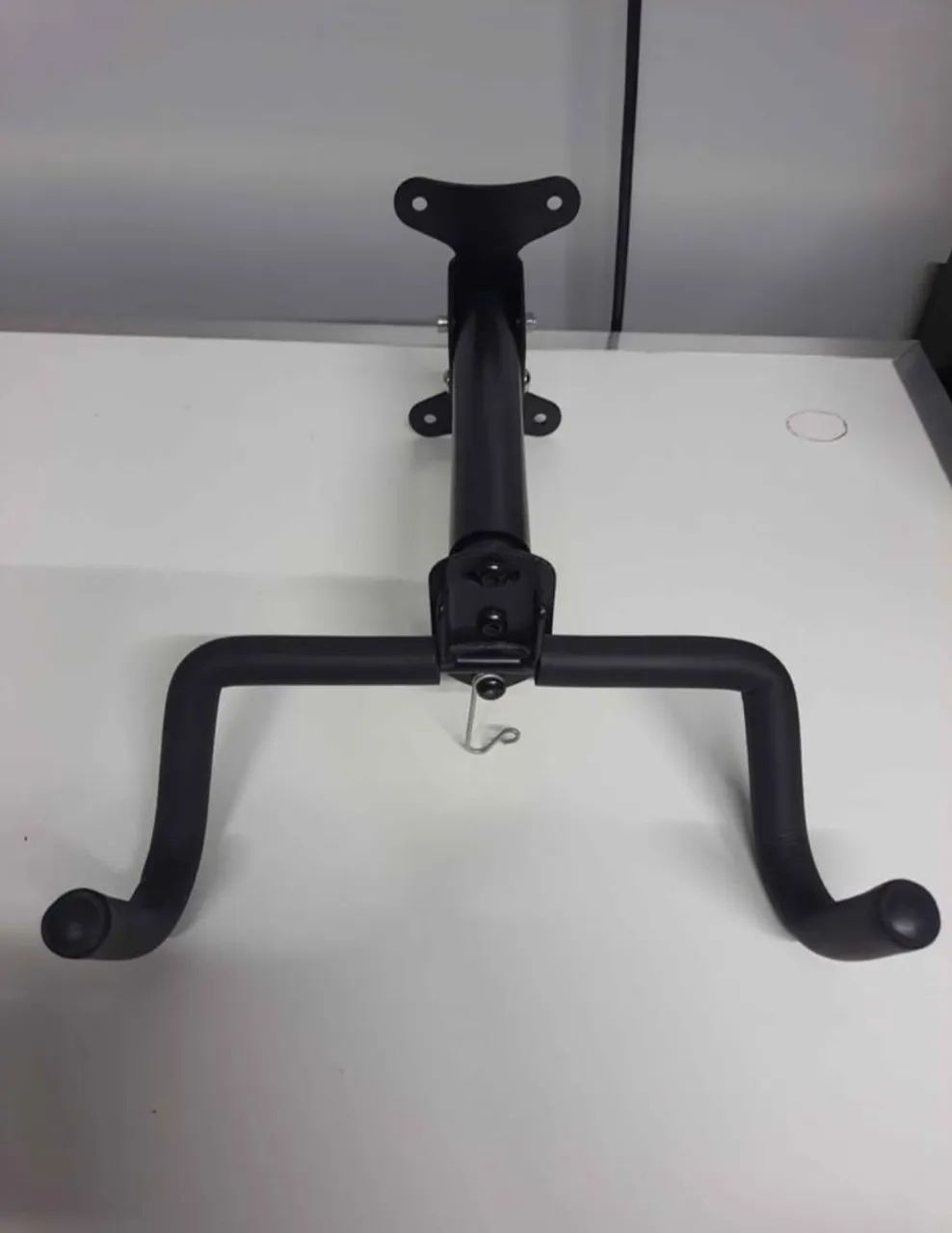 SUPORTE DE PAREDE ARTICULADO PARA BIKE. 
