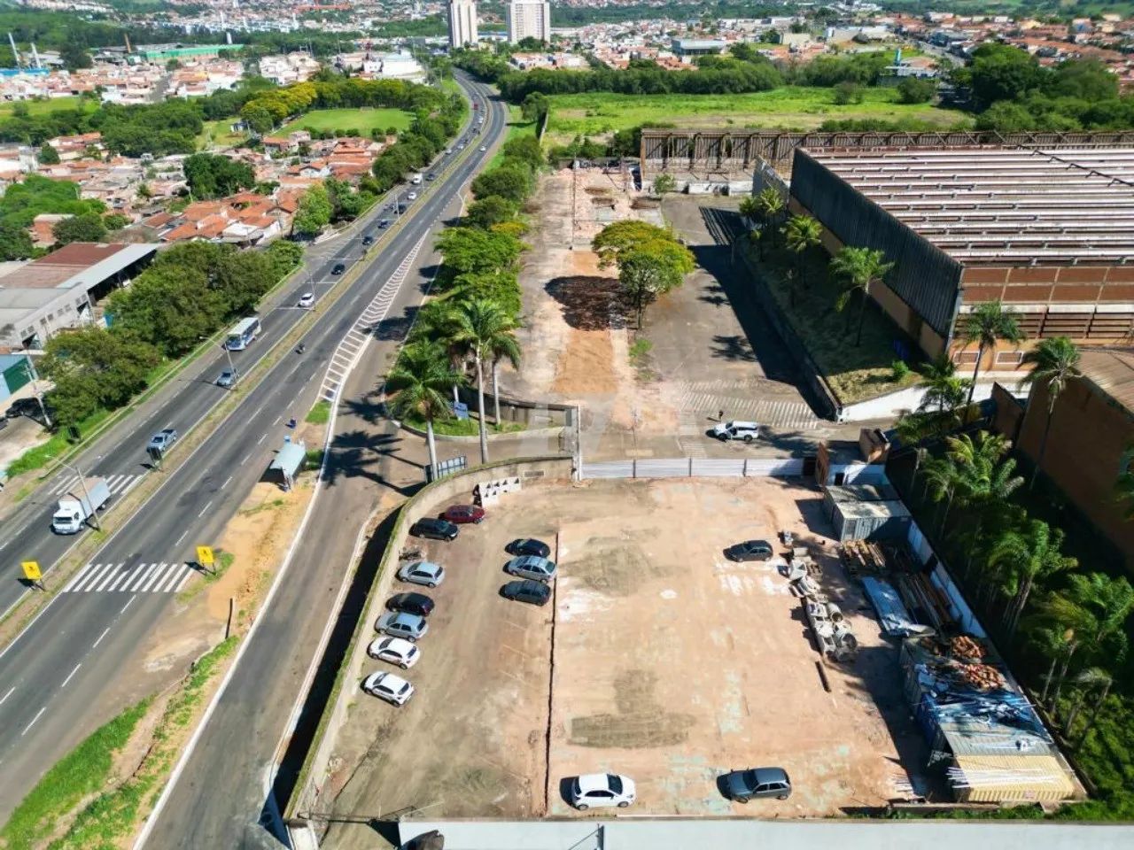 GALPÃO INDUSTRIAL PARA LOCAÇÃO - VILA INDUSTRIAL