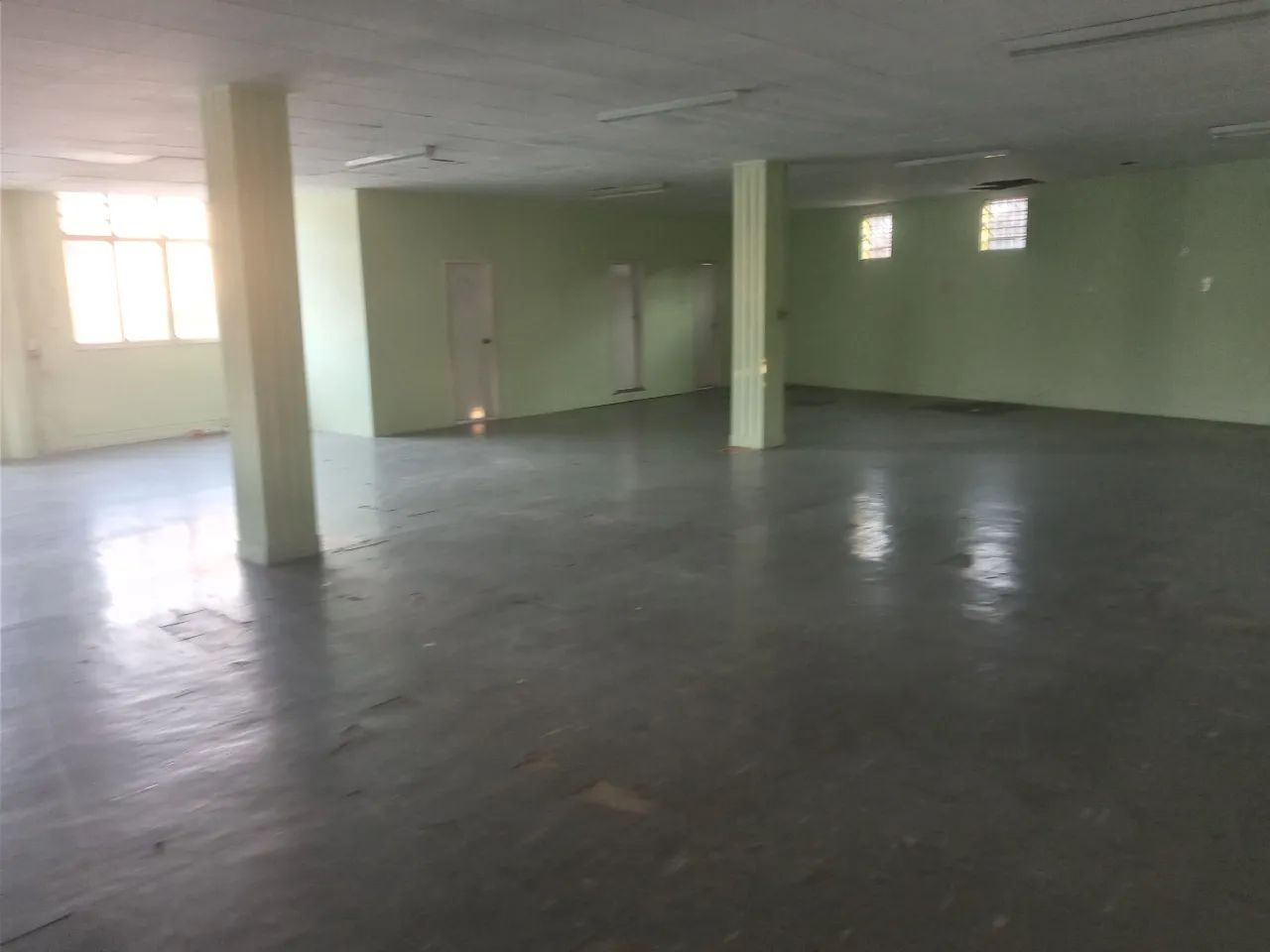 ALUGO SALA COMERCIAL GRANDE - Foto 5