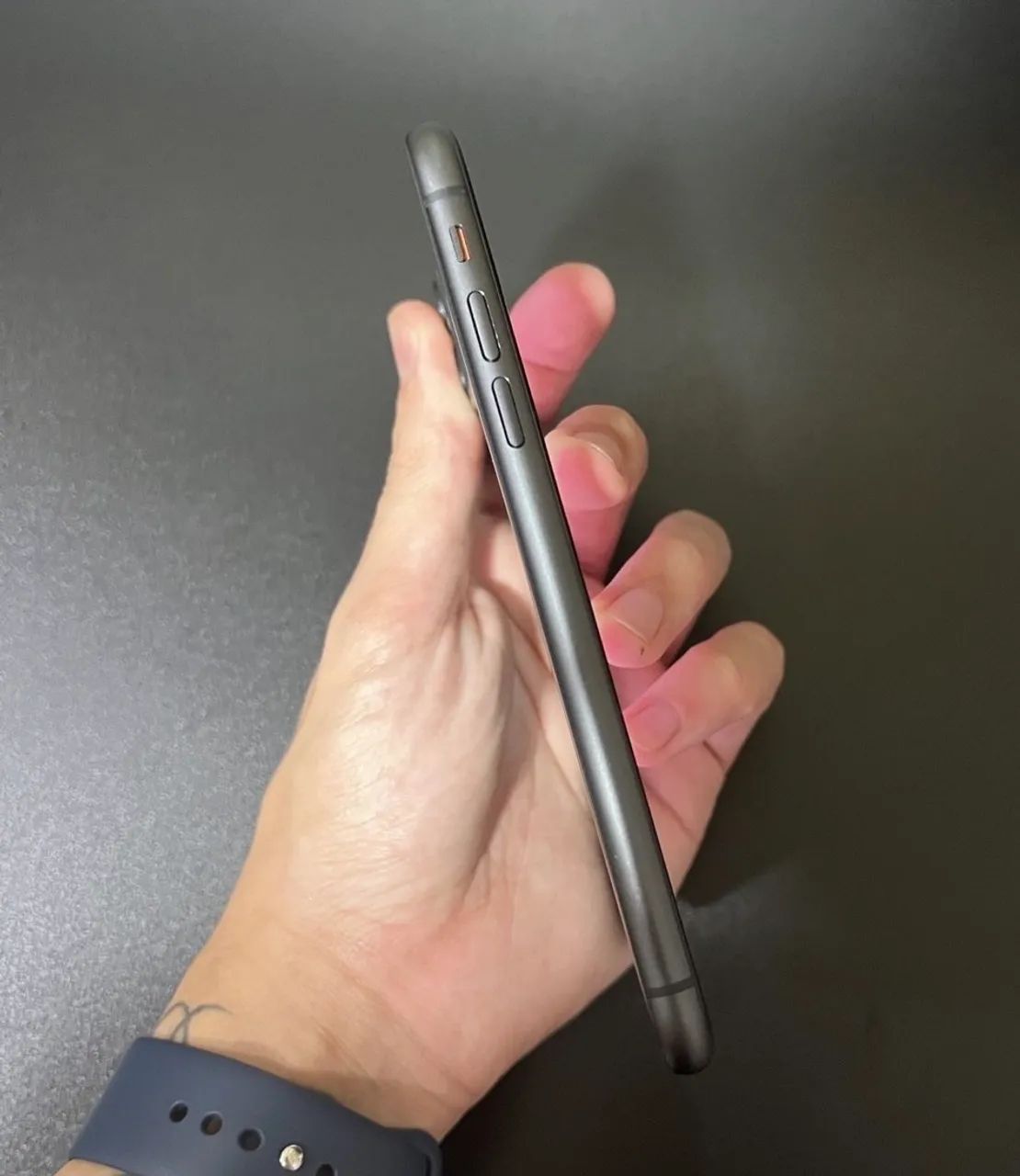 iPhone 11 impecável OPORTUNIDADE  - Foto 2