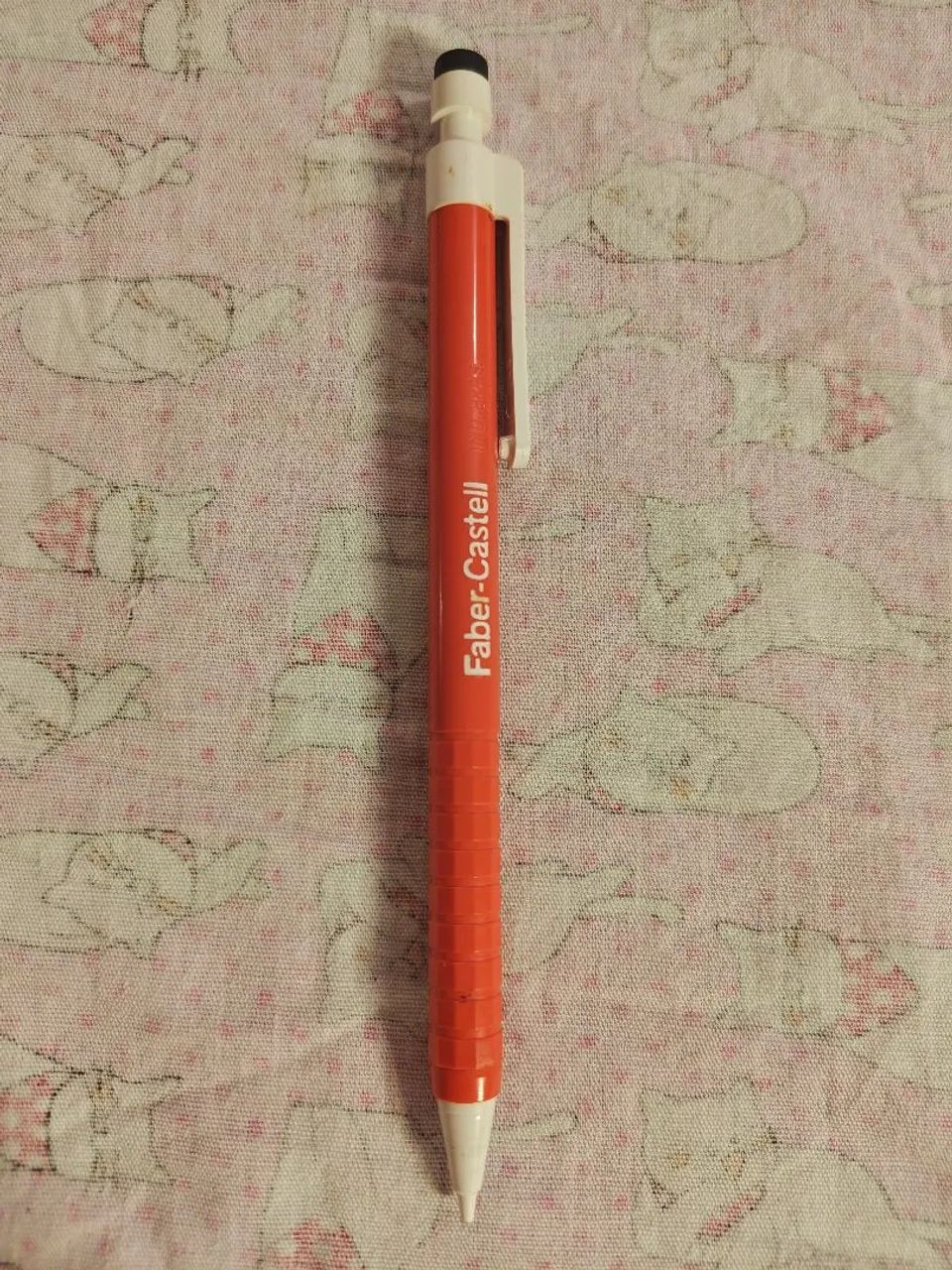 Lapiseira antiga Poly 0.5 vermelha  - Foto 2