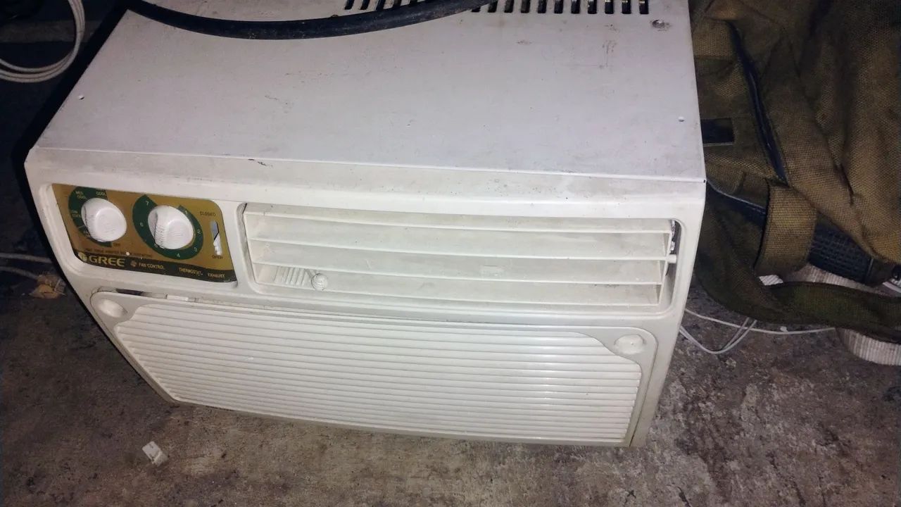 Ar condicionado 7 mil BTUs gelando 