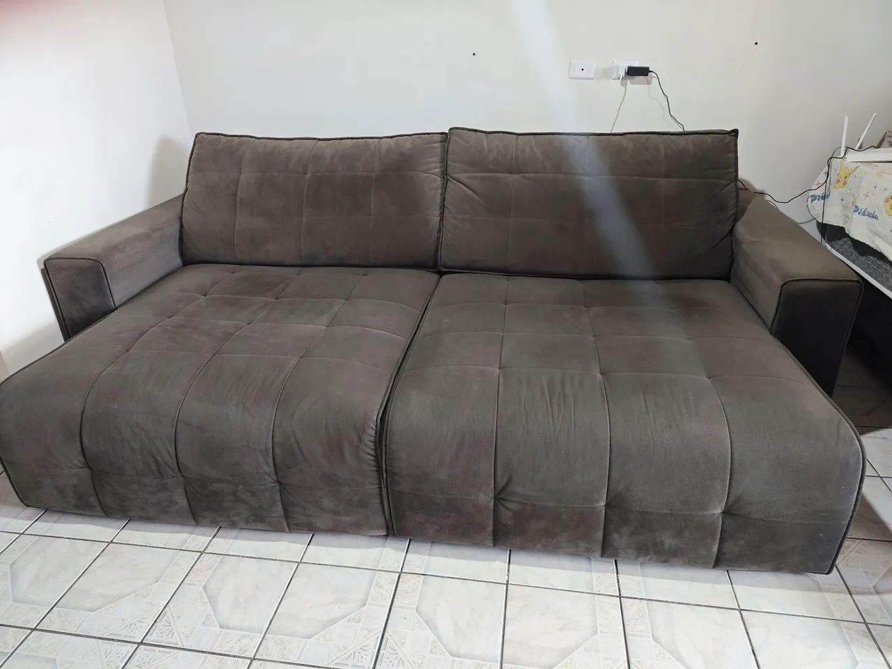 Sofá cama muito novo sem manchas ou rasgos ' - Foto 5
