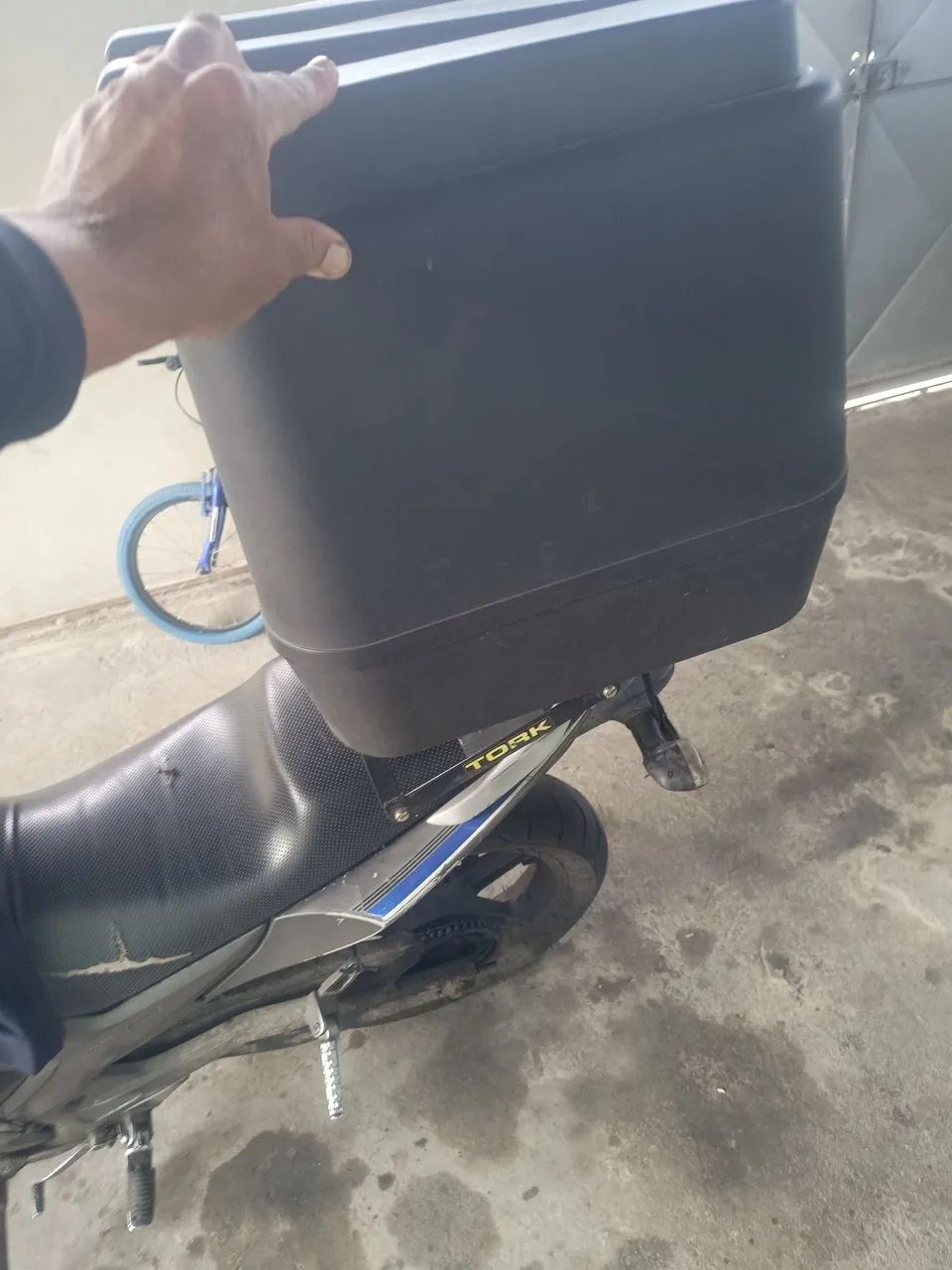 Baú 90lt 