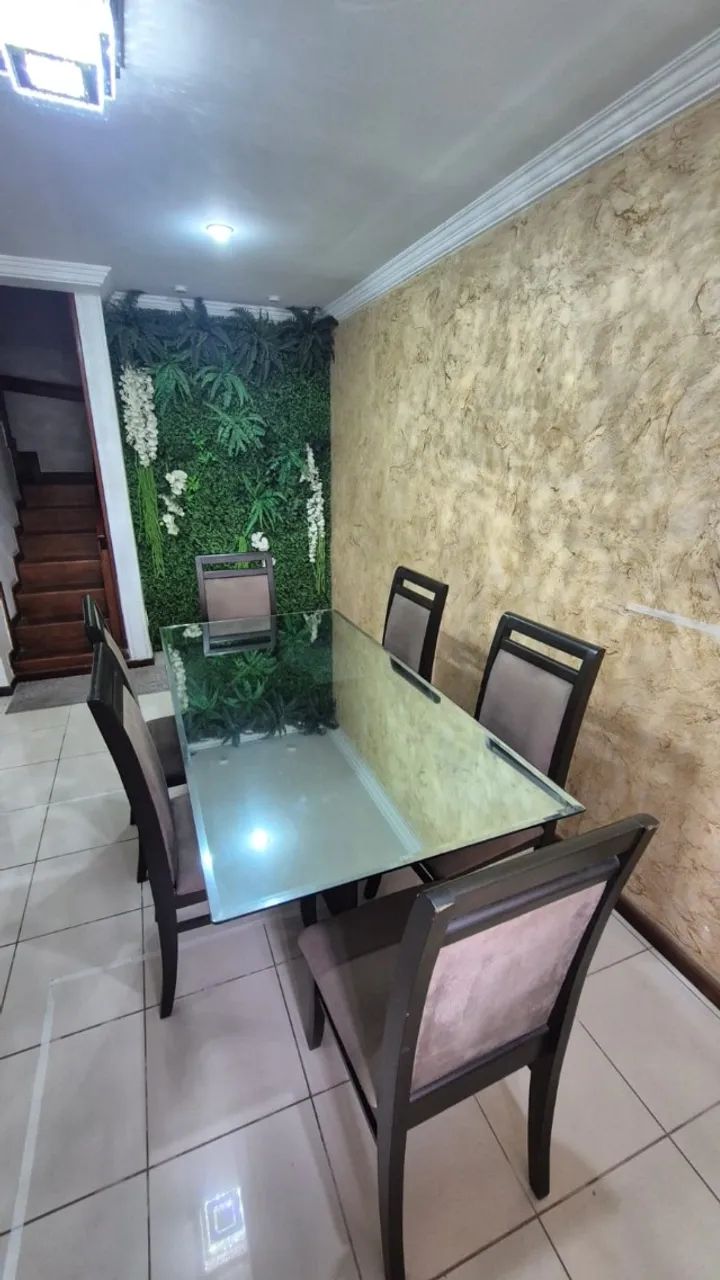 Mesa de jantar 6 cadeiras em madeira e tampo em vidro - Foto 3