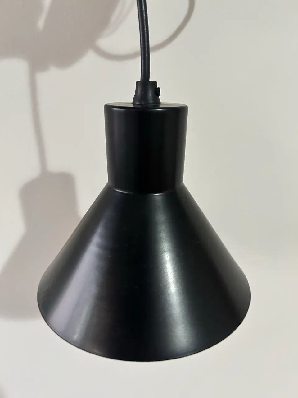 Luminária Pendente Preta