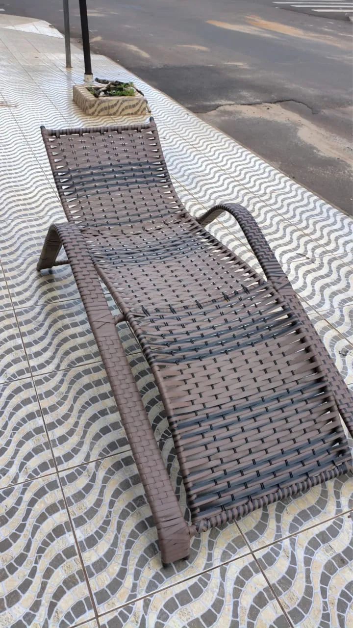 Espreguiçadeira para piscina  - Foto 2