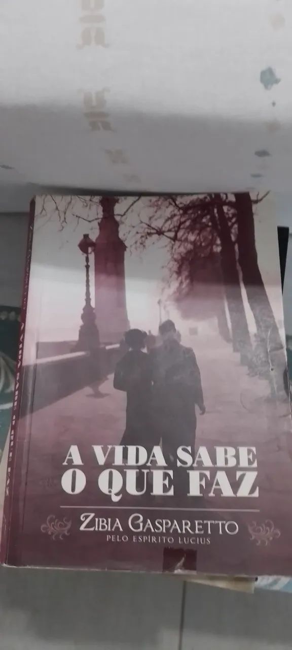 Livros - Foto 2