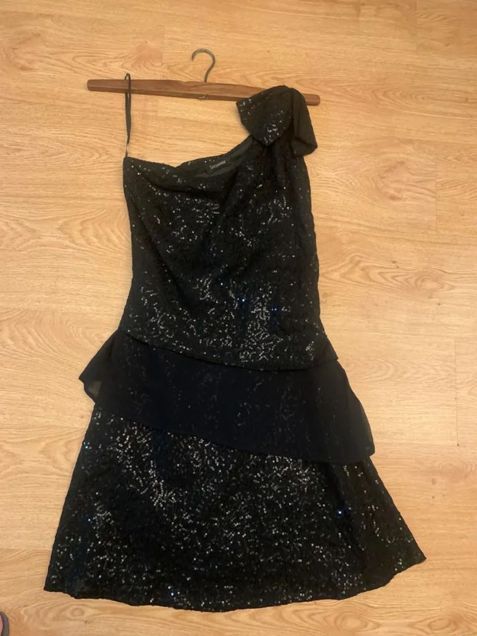 ?Oportunidade  - Vestido Suíço com casaco de pele  