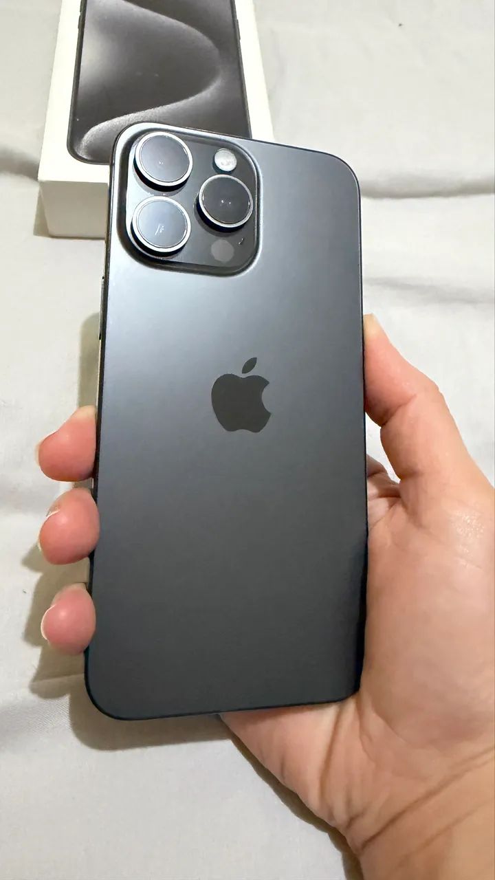 Iphone 15 Pro Max  - Foto 2