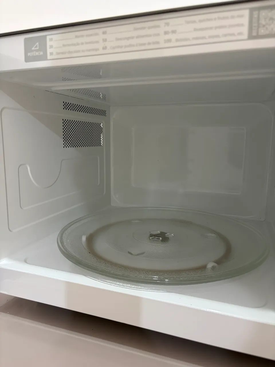 Microondas Electrolux 31 litros - Foto 3