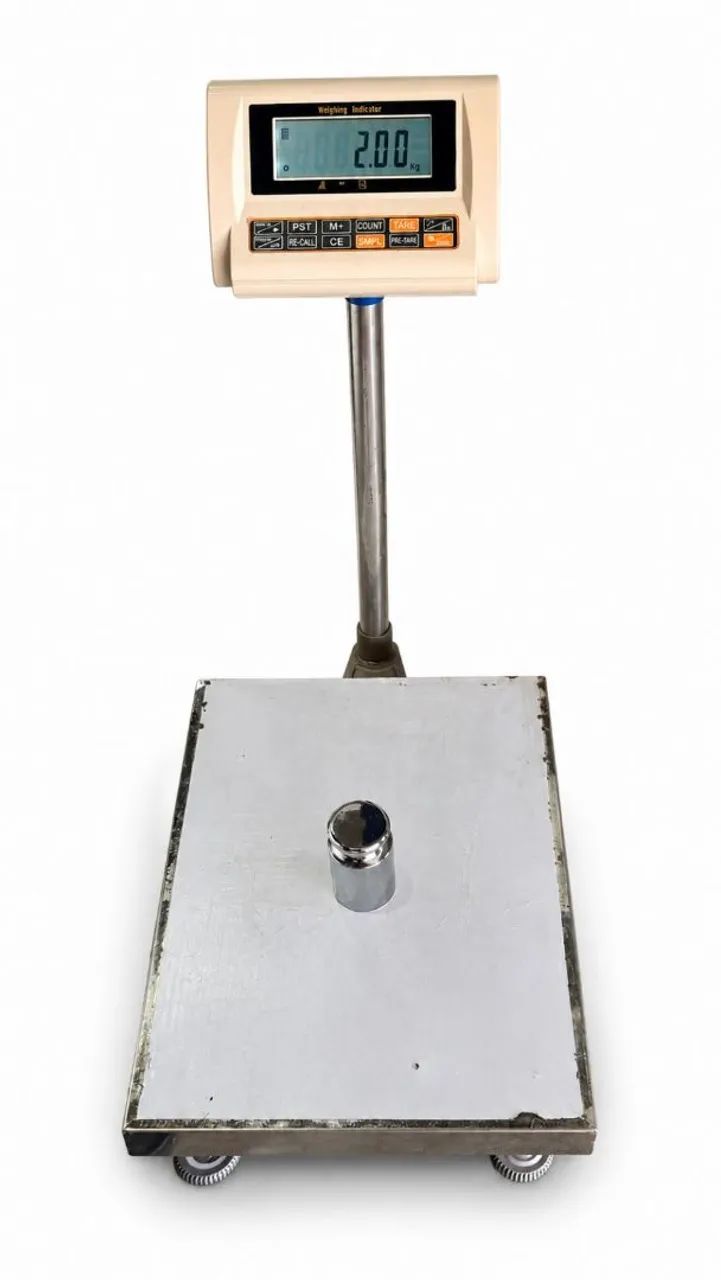 Balança Digital com plataforma 10g até 300kg
