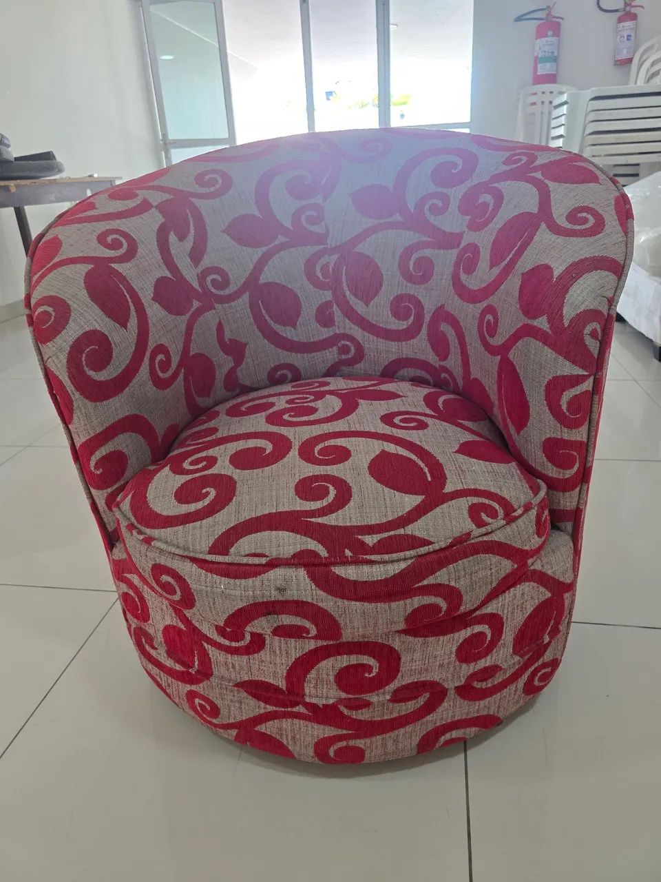 Poltronas de Tecidos - Foto 2