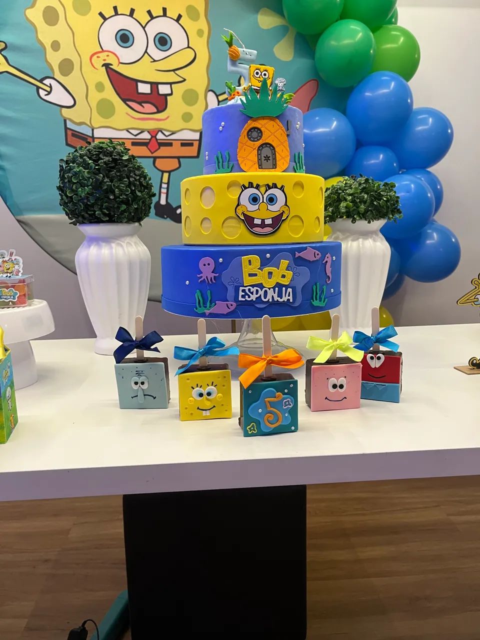 BOLO FAKE BOB ESPONJA  - Foto 2