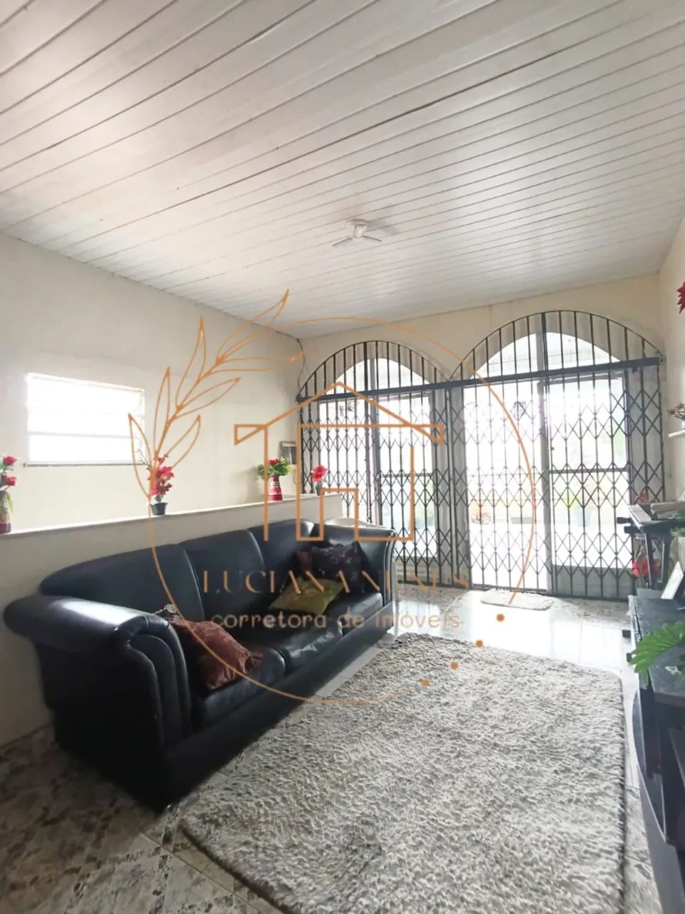 VENDE-SE EXCELENTE CASA NA CREMAÇÃO - Foto 2