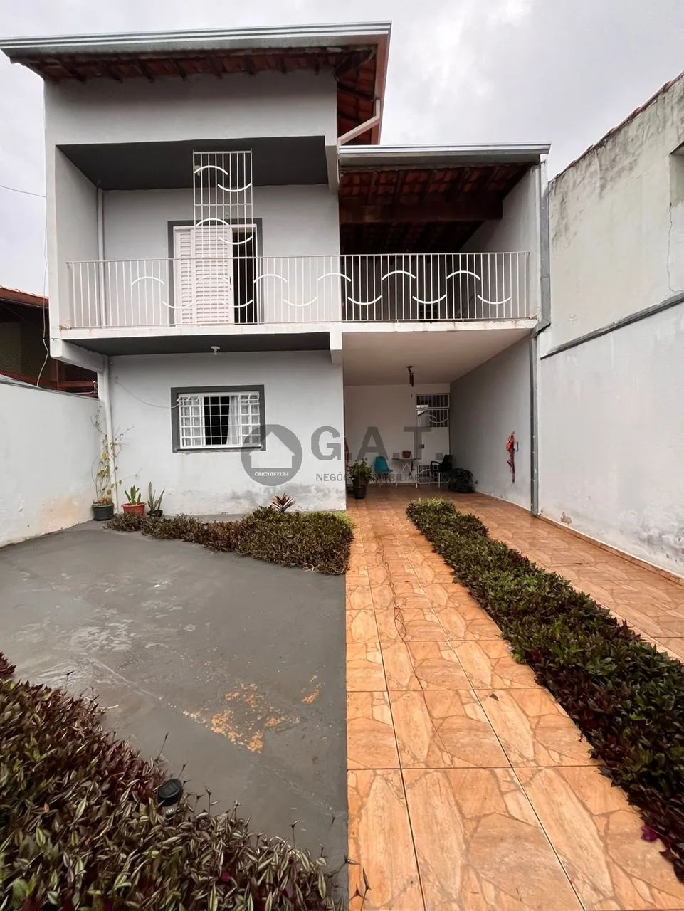 Casa à venda em Sorocaba-SP, Jardim Wanel Ville V. 3 quartos, 1 suíte, 2 salas, 3 banheiro