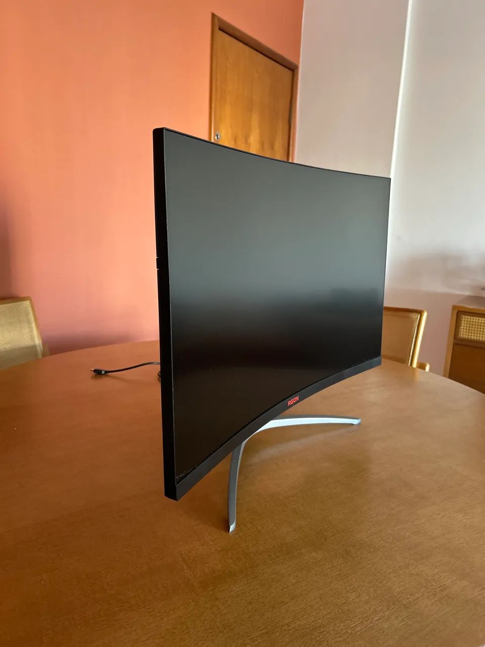 Monitor AOC-Agon 32 Polegadas curvo 165hz - Foto 3