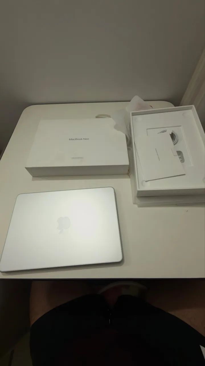 MacBook Neo novíssimo - Foto 3