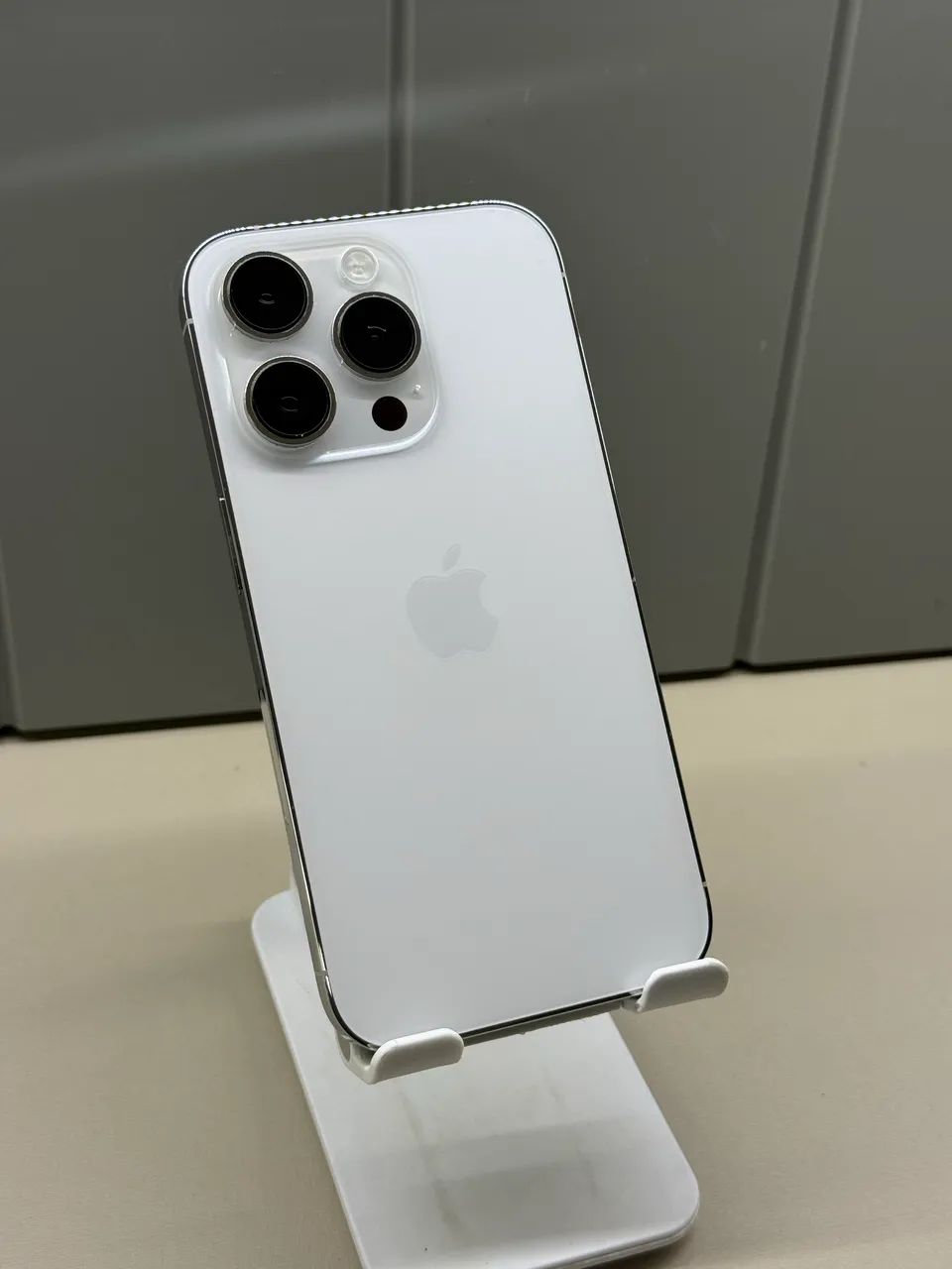 iPhone 14 Pro 256gb Branco Semi Novo | Loja Física - Celulares e