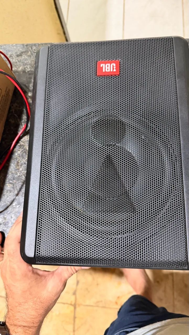 Sub jbl 200w