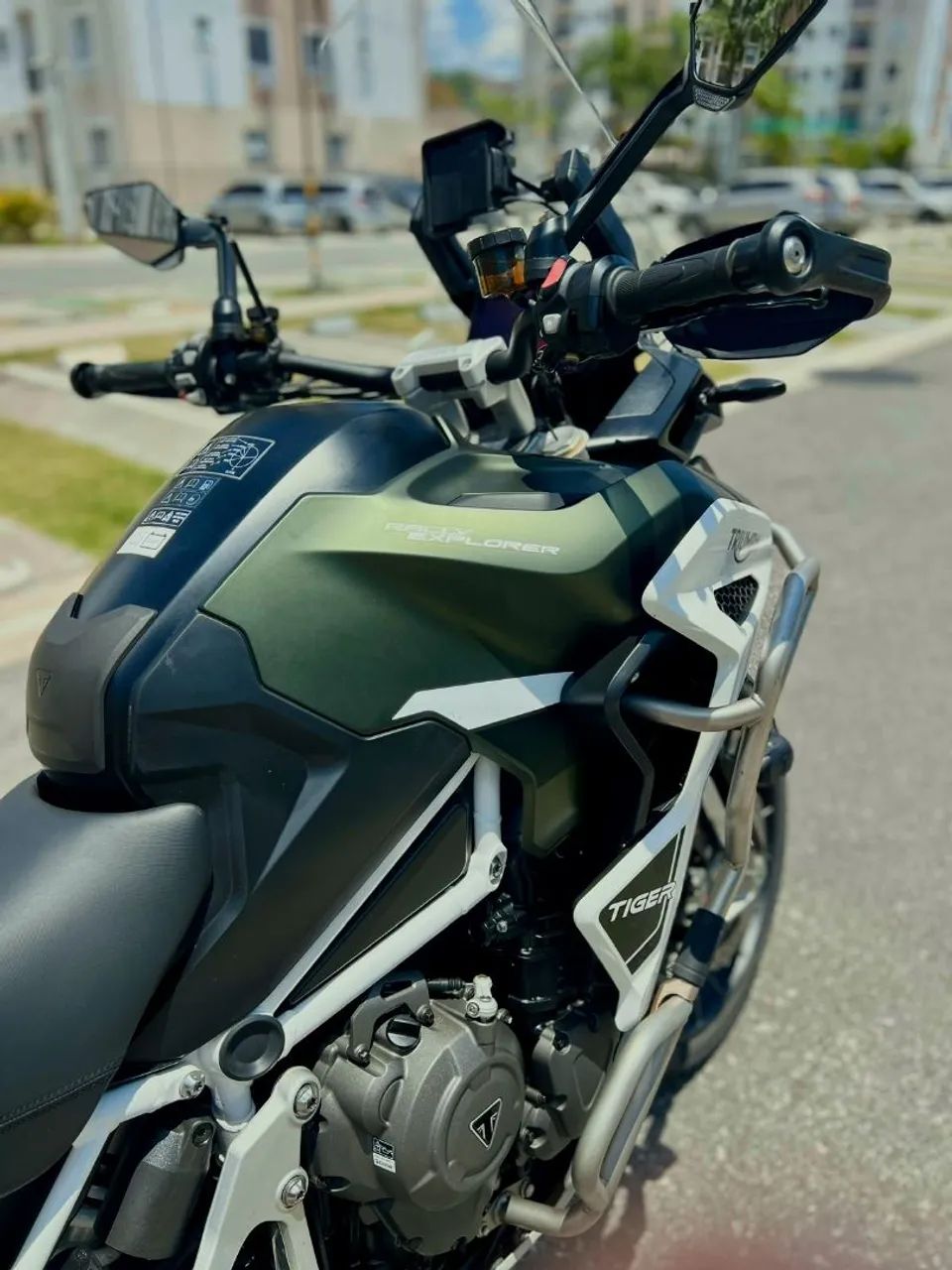 Triumph Tiger 1200 - Foto 2