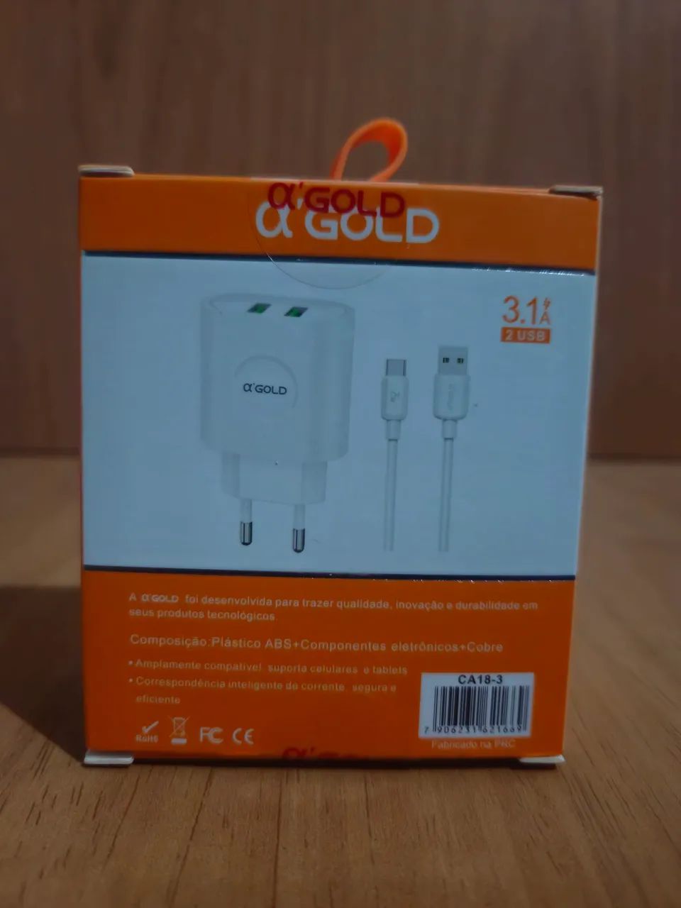 Kit carregador+ cabo USB C a gold - Foto 3
