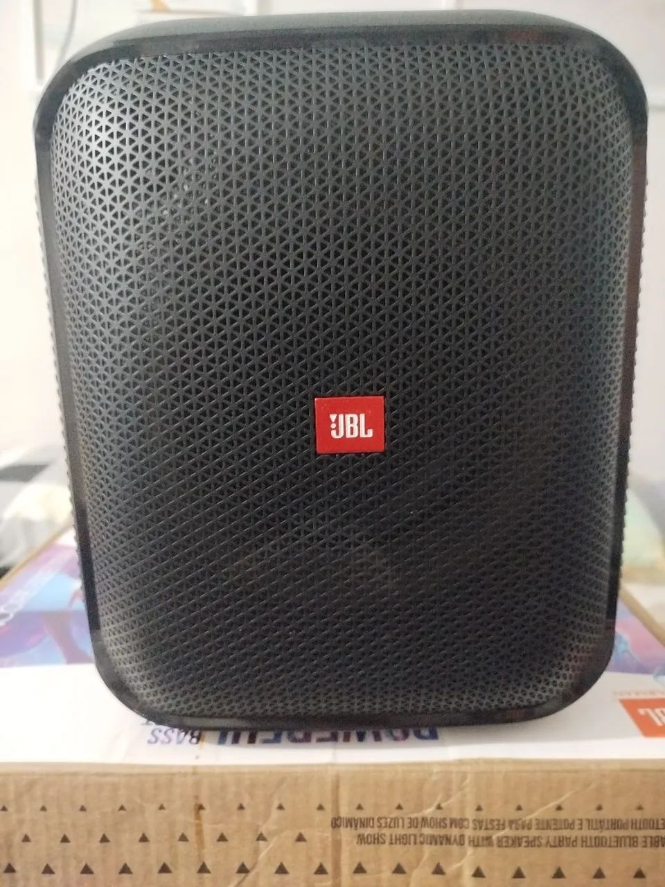 Oportunidade JBL nova com nota fiscal 