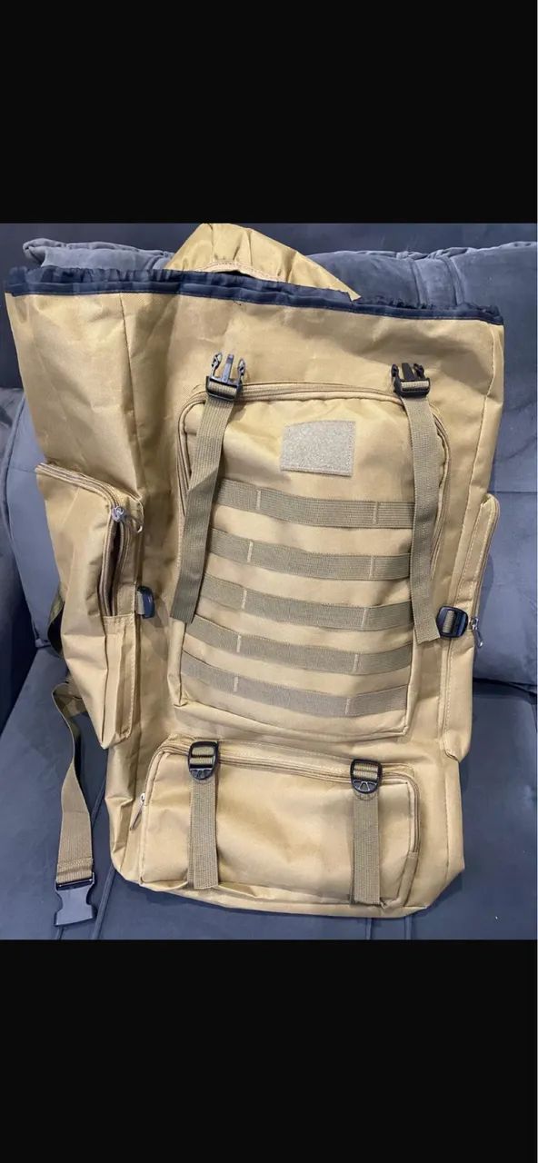 Mochila Bege - capacidade 50L 