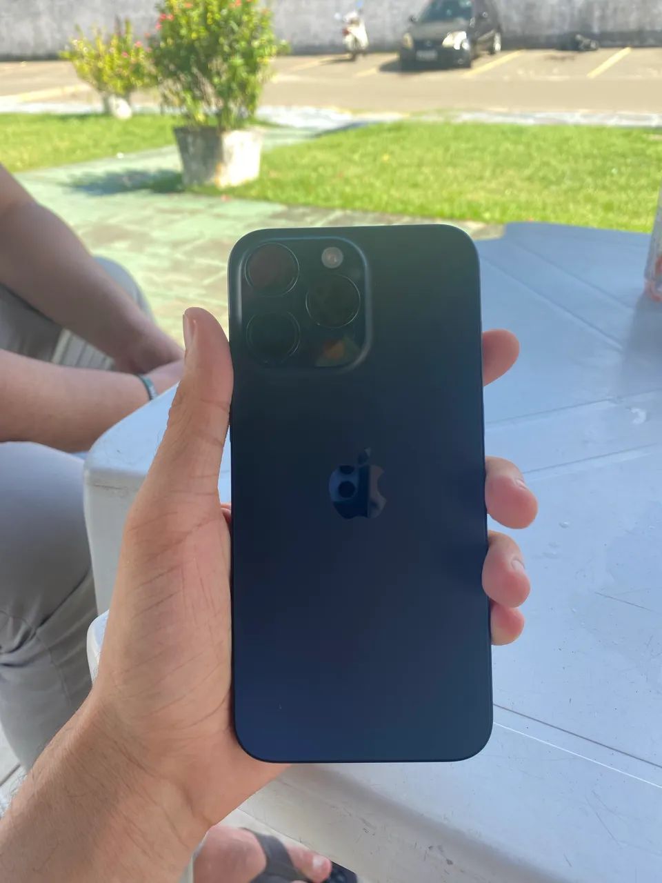 Vendo IPhone 15 Pro Max (512Gb) (Azul) - Foto 3