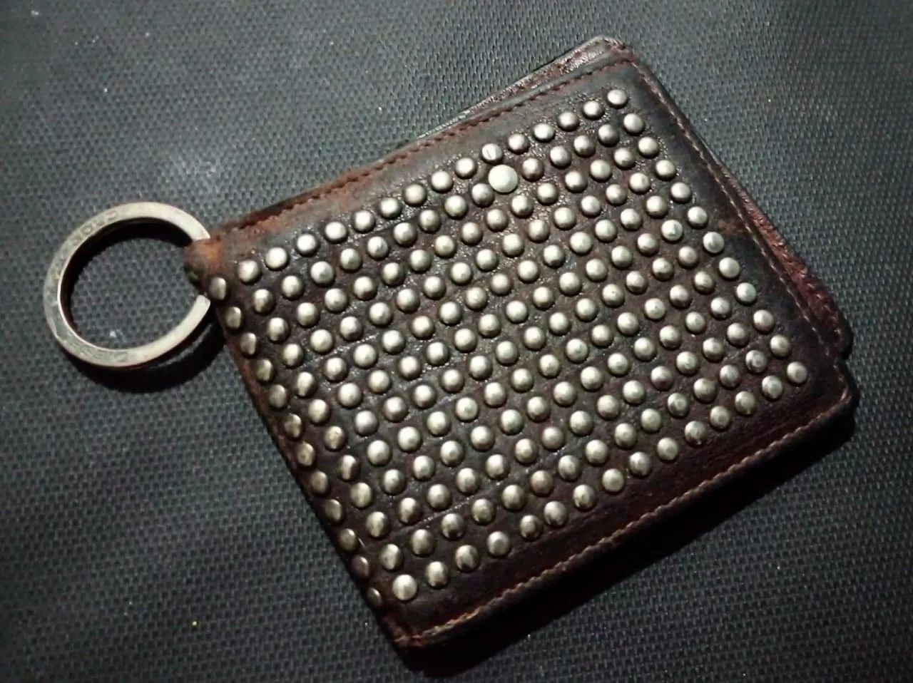 Carteira Masculina DIESEL Original em Couro com Tachas / Studs e Argola