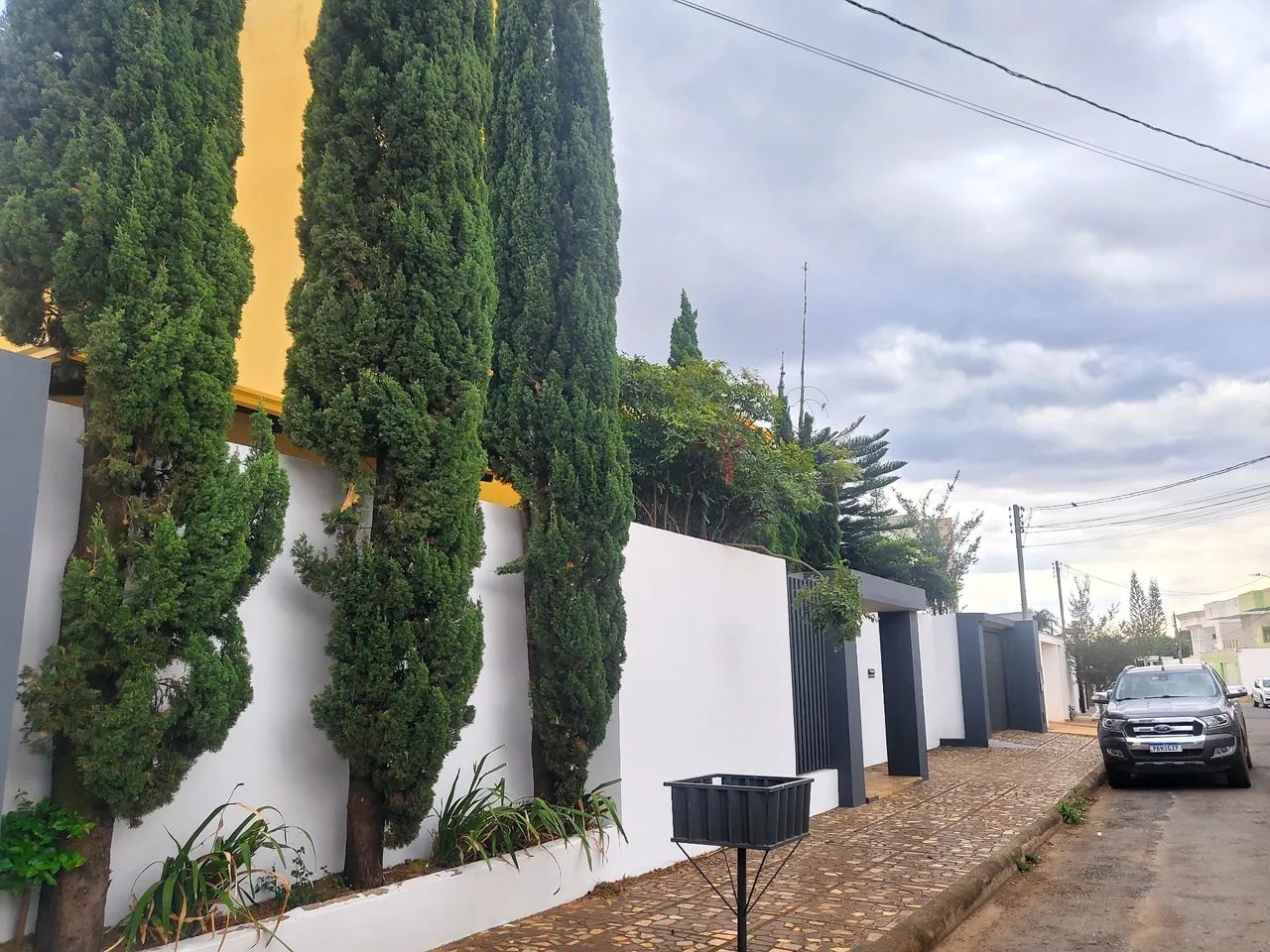 Alugo,vendo ou troco sobrado anapolis city  - Foto 2