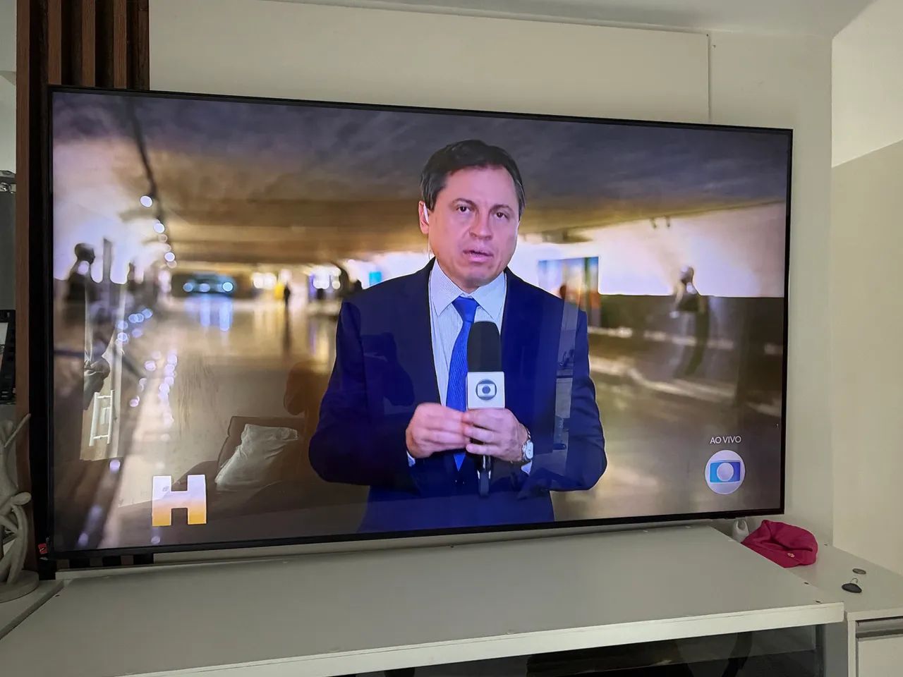 Tv 75 polegadas smart  crystal  - Foto 2