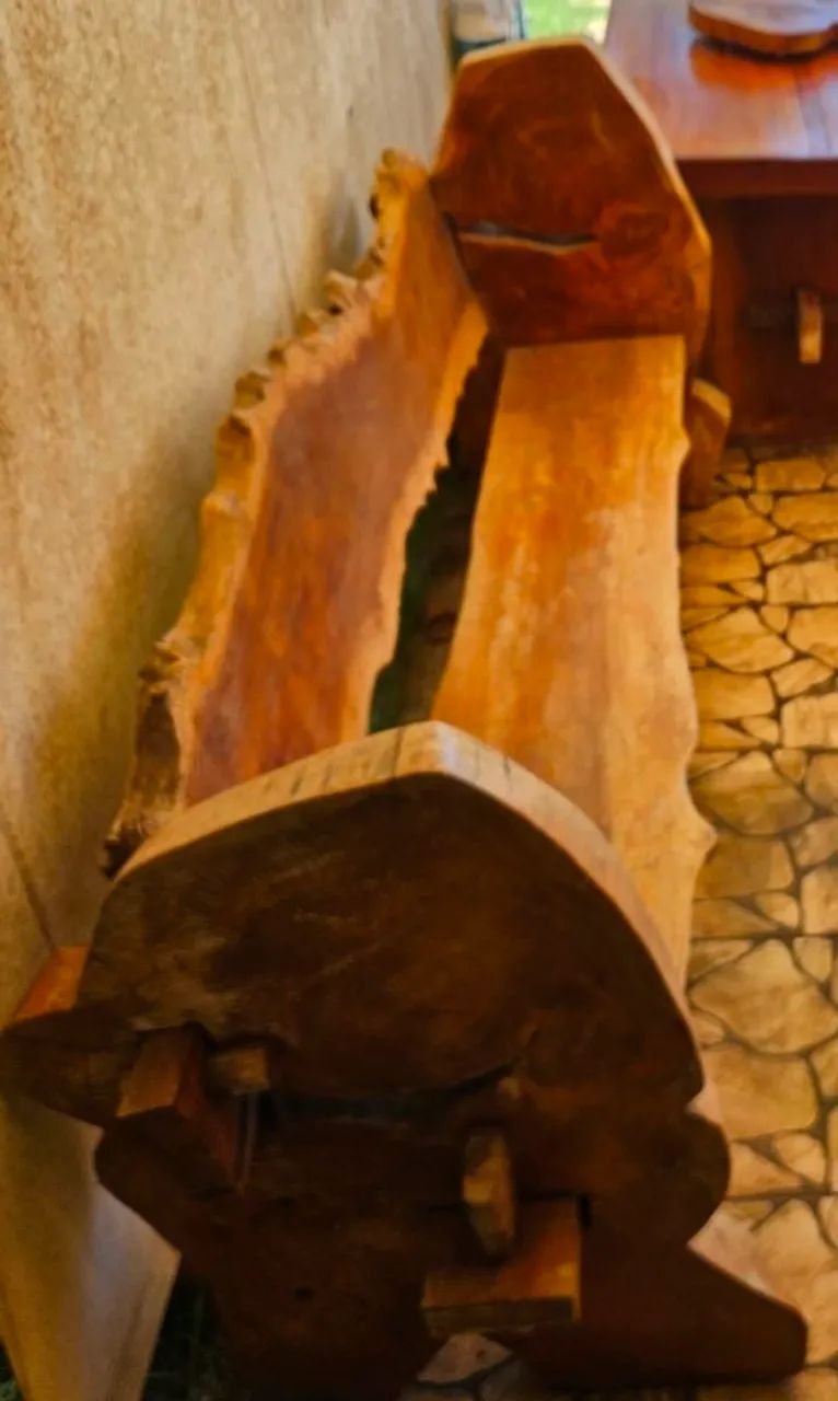 BANCO ESTILO RÚSTICO com ENCOSTO