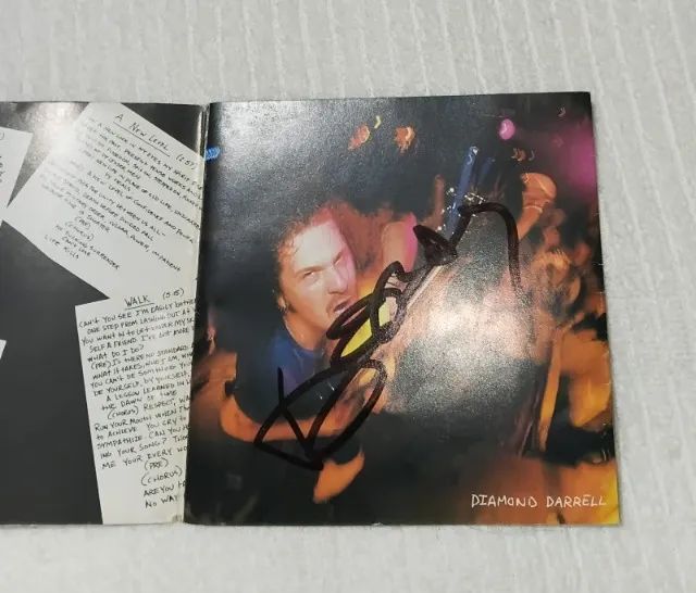 Dimebag Darrell Pantera - Palheta E Poster Autografado - Foto 5