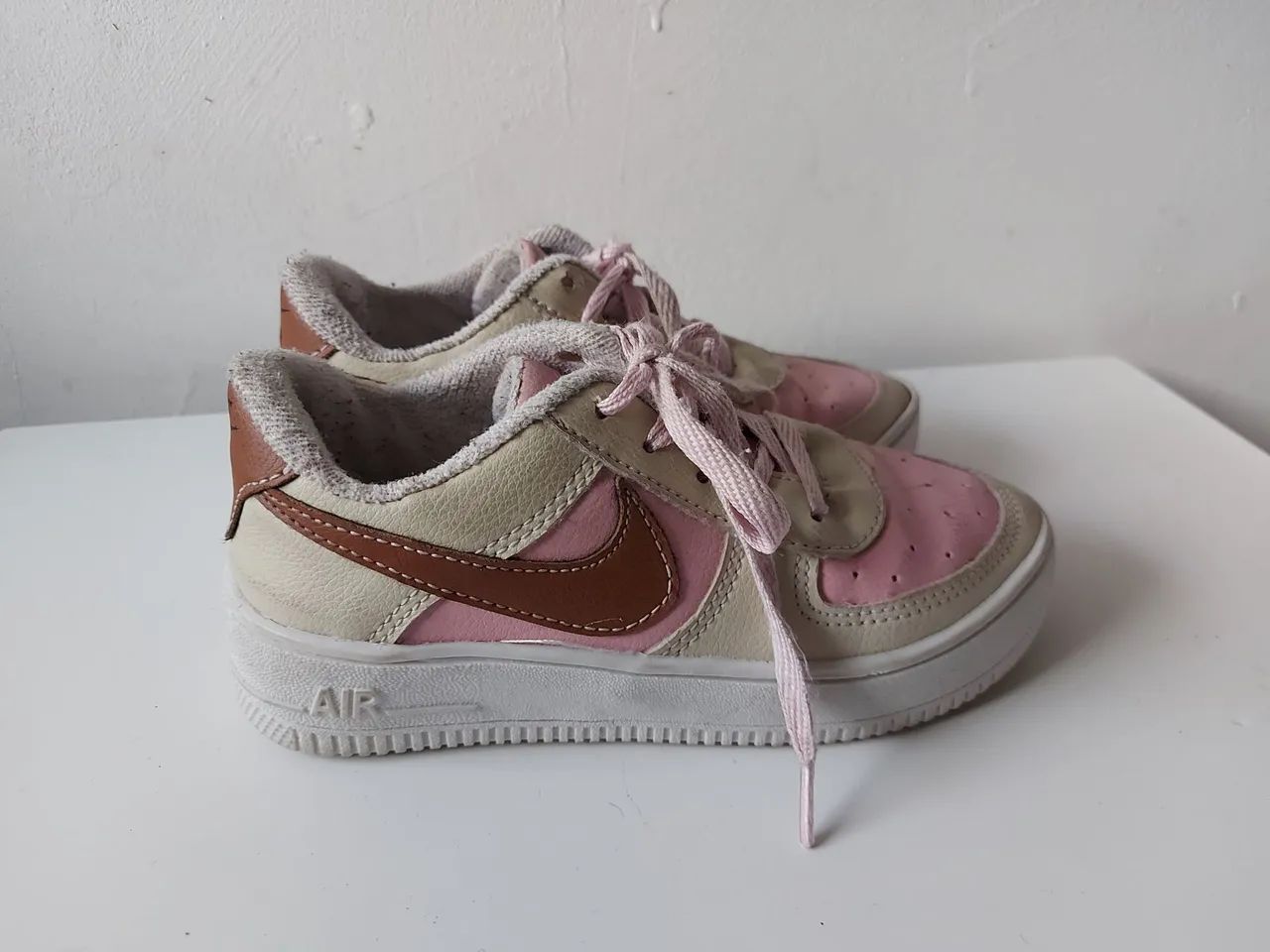 Tênis Nike 28