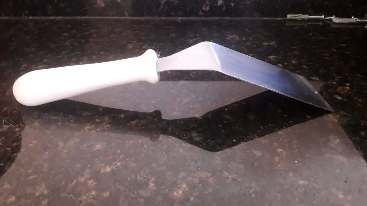 Espátula curva de inox 
