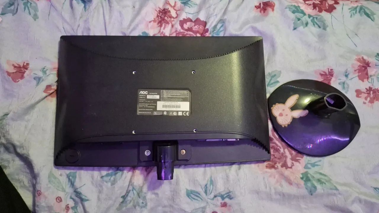 Monitor LED AOC 15.6<br><br>Widscreen 8ms - Foto 4