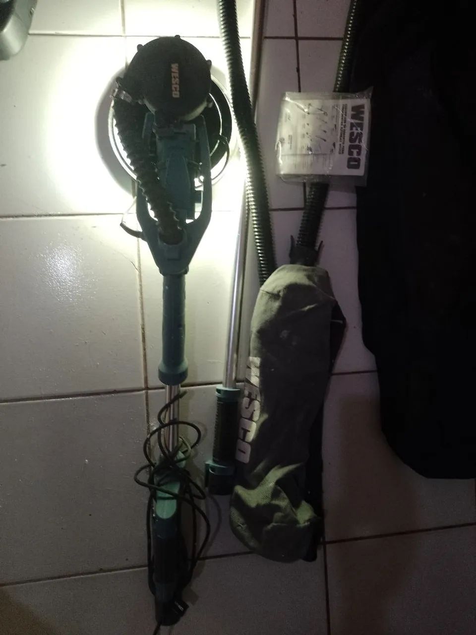 Lixadeira girafa de teto e parede com led - Foto 3
