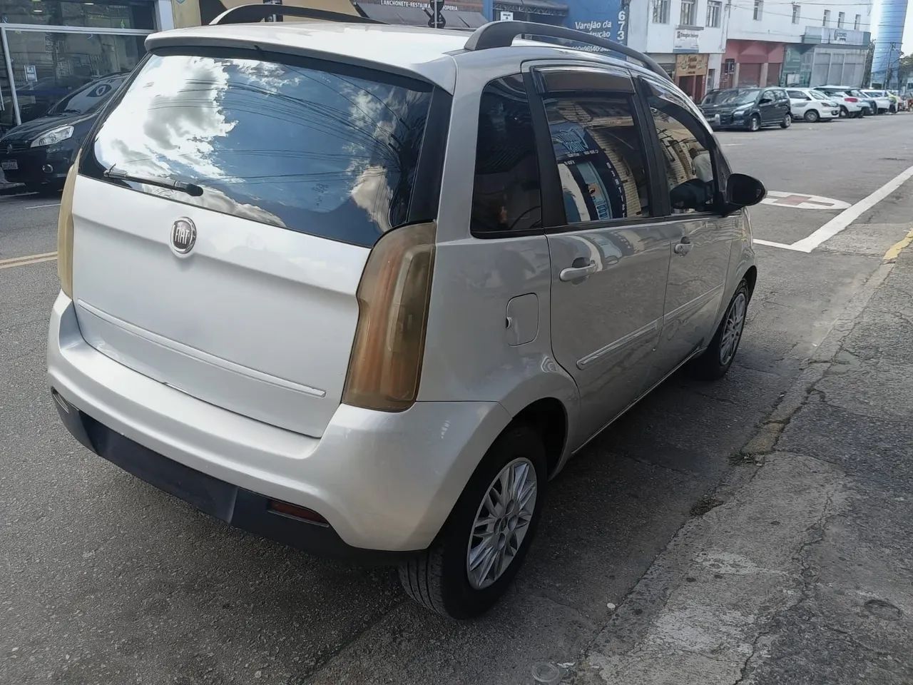 Fiat Idea Attractive 1.4 Fire Flex 8V 5P 2016 - Foto 5