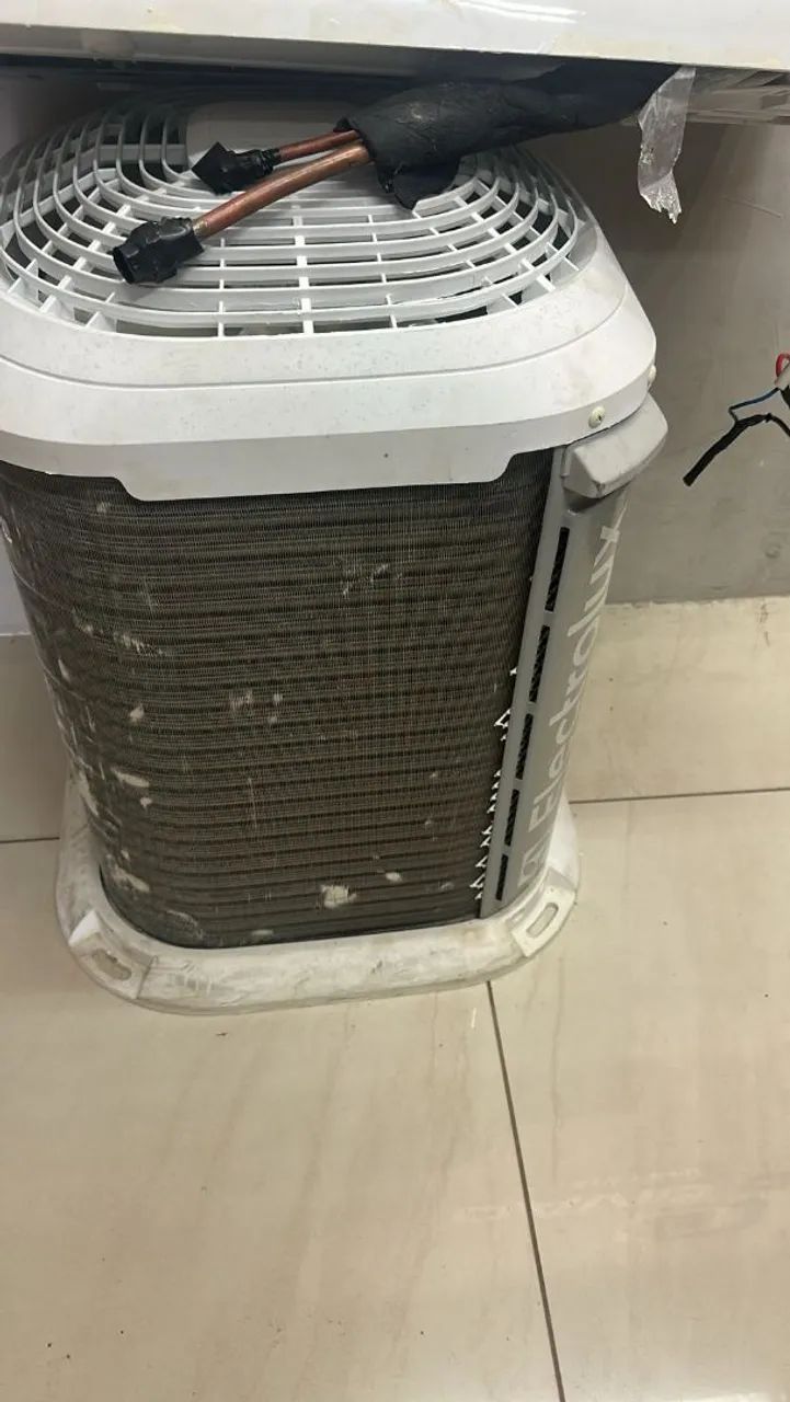 Ar condicionado eletrolux 9000btus - Foto 2